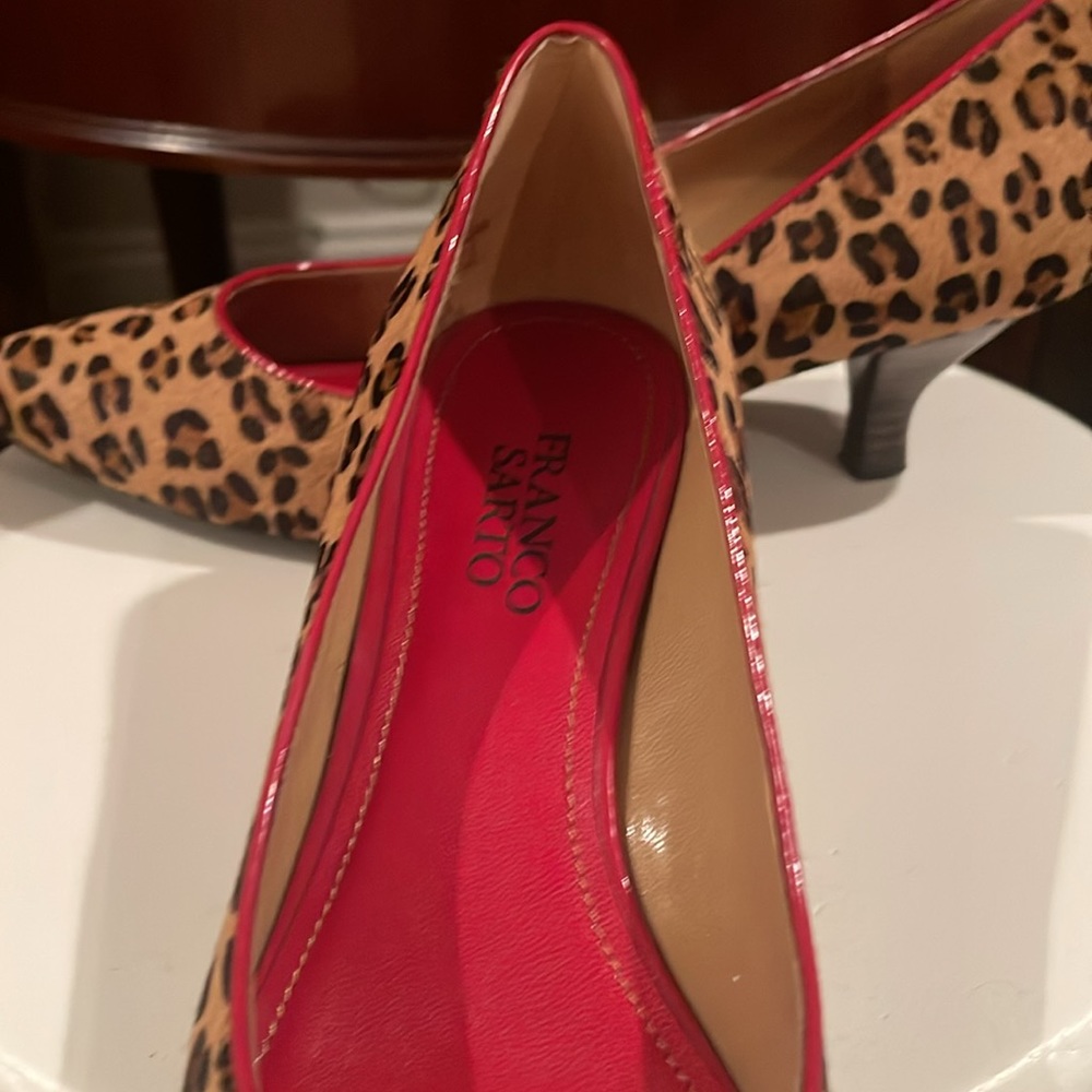 Franco Sarto leopard print calf hair heels - Picture 2 of 6